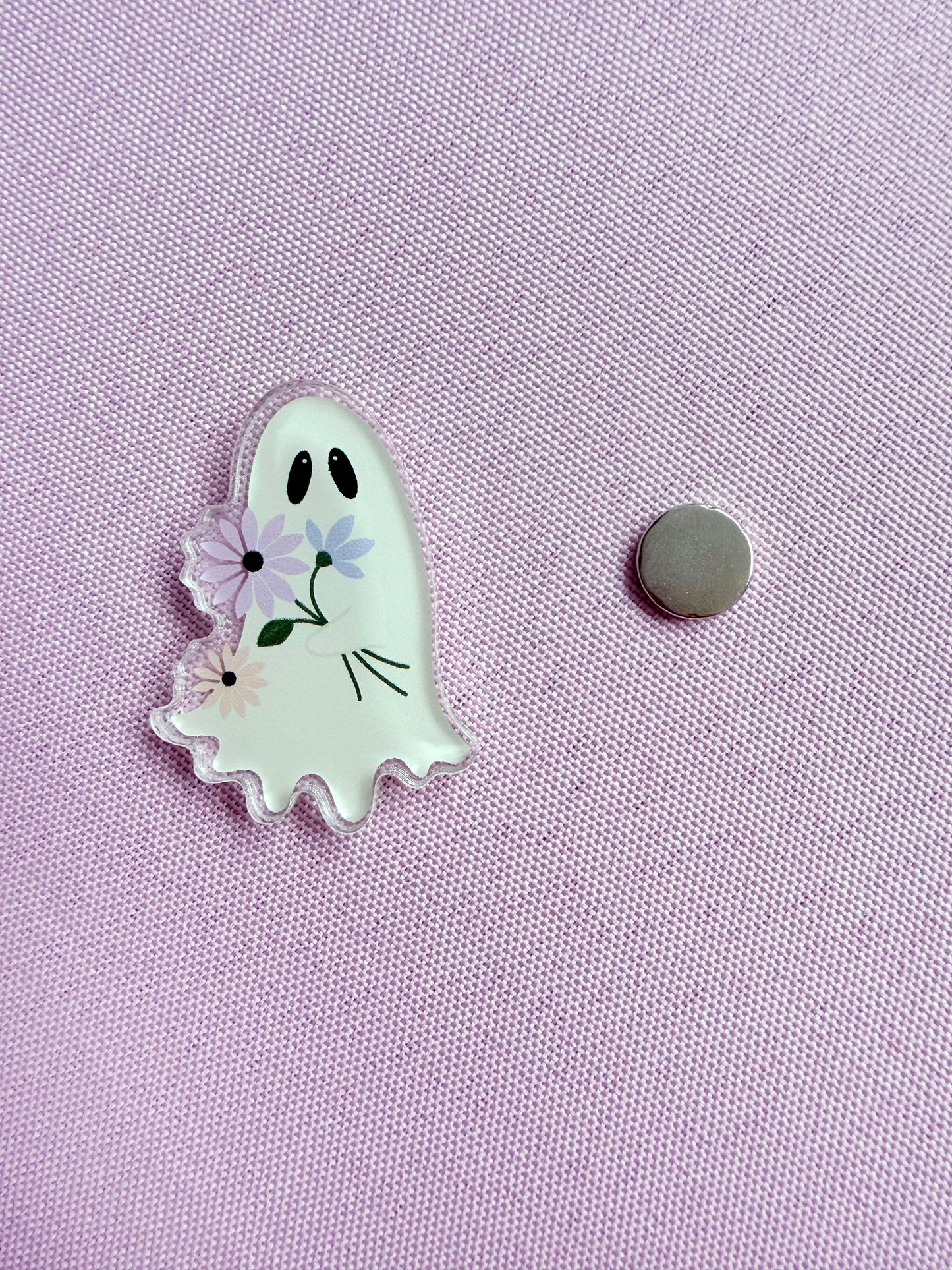 Floral Ghost Needle Minder