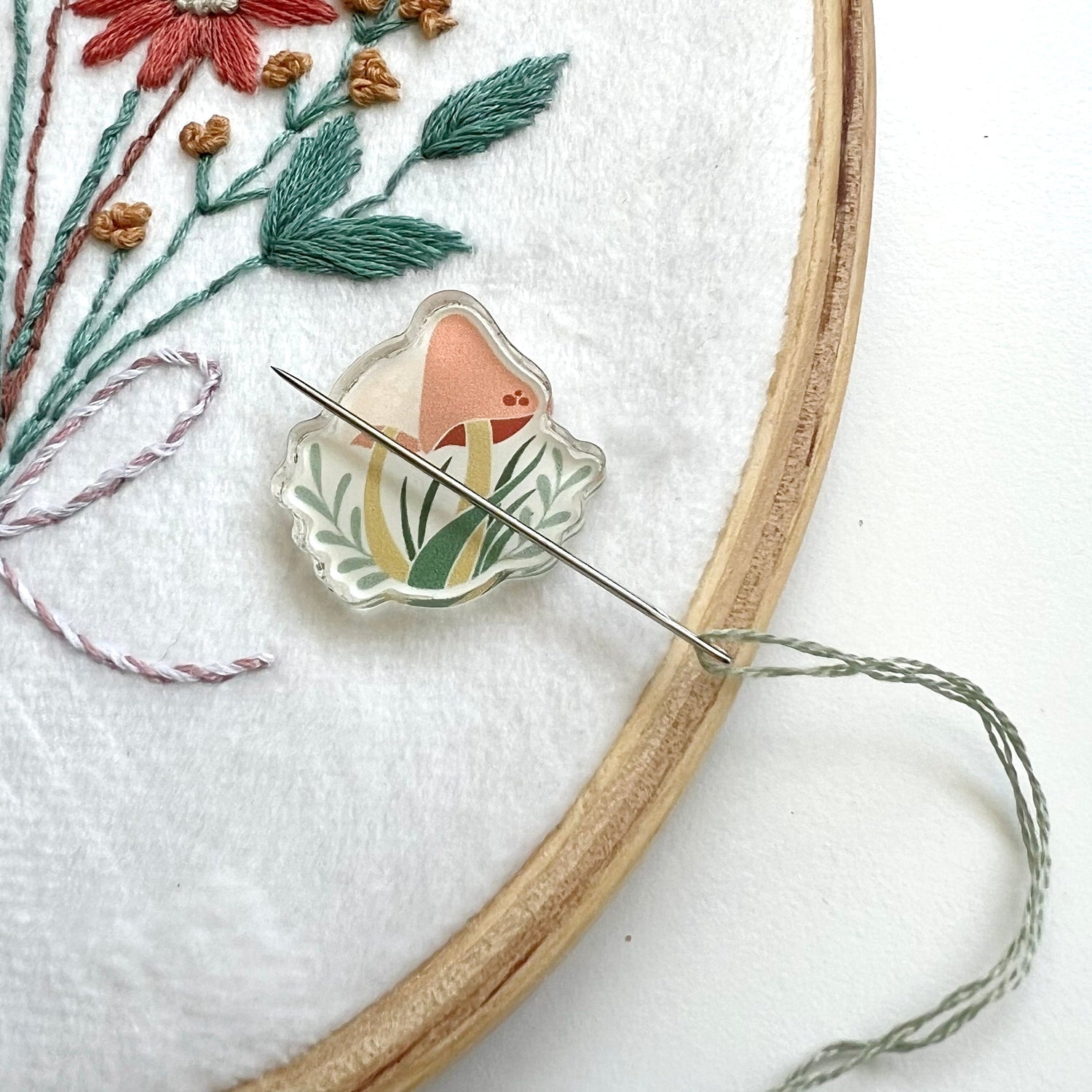 Needle Minders
