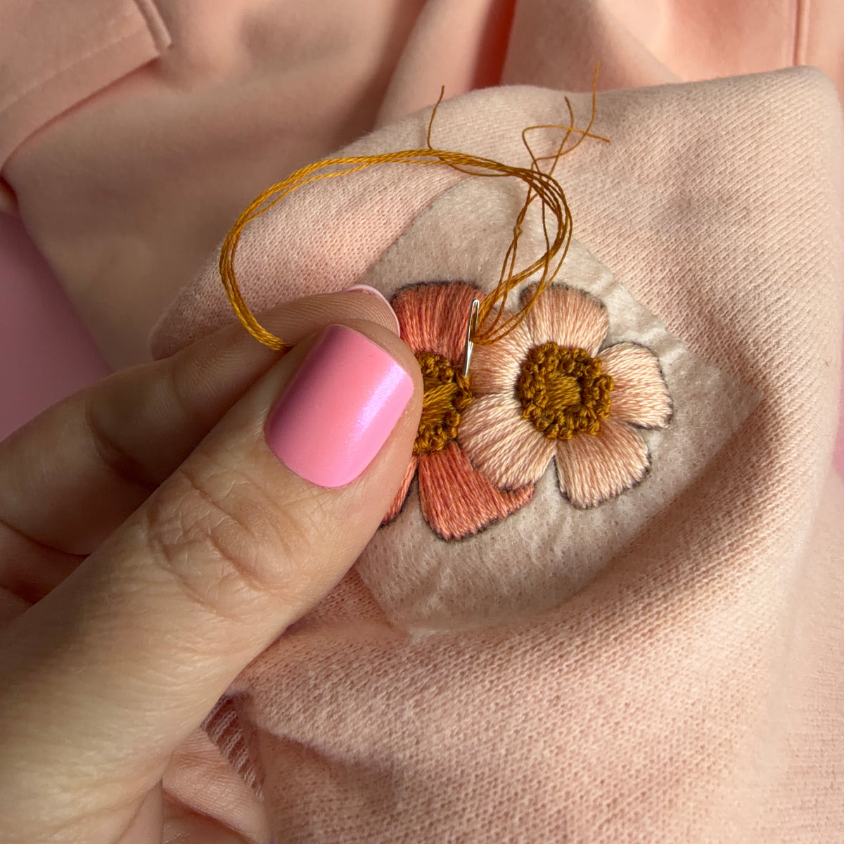 Petal Pair 2-Stitch Beginner Embroidery Kit