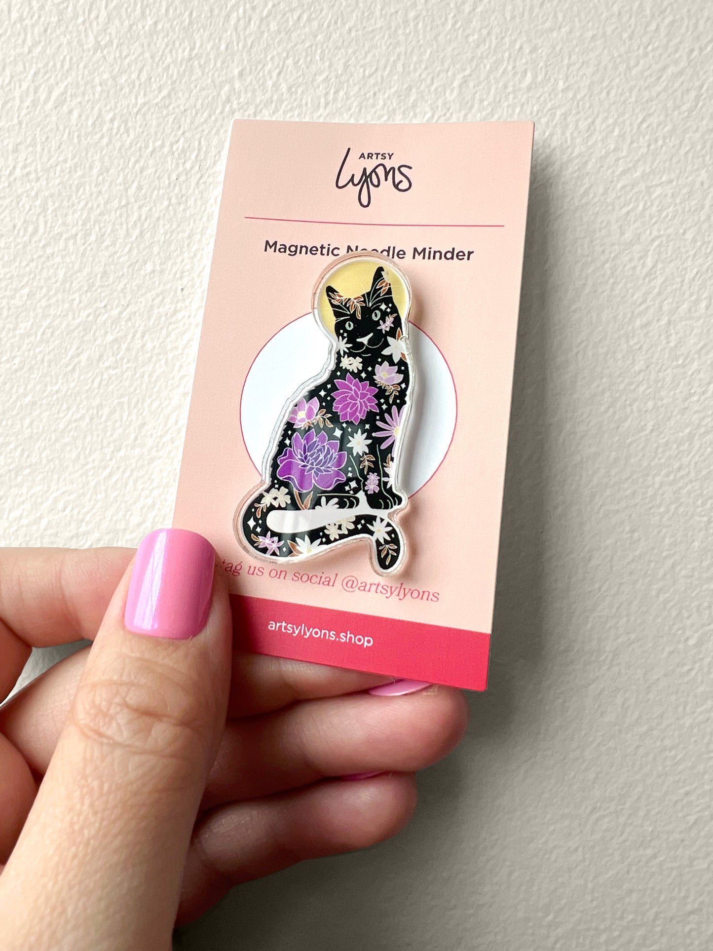 Purple Floral Black Cat Needle Minder